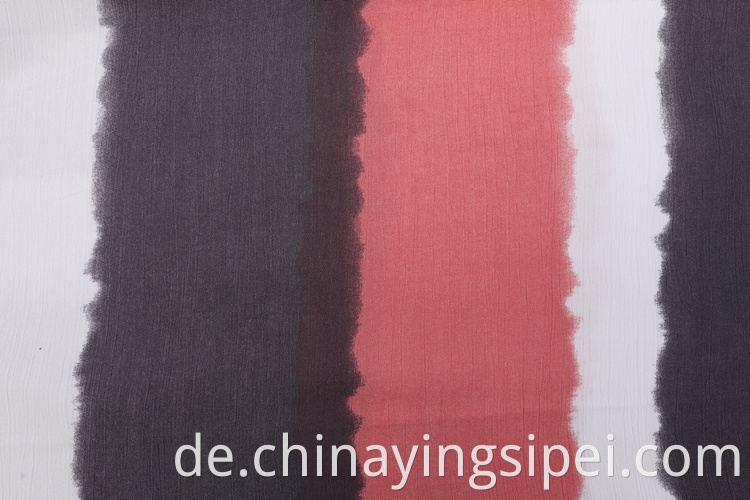 Die beliebtesten Lieferanten gewebten Crinkle 100% Rayon gefärbt Rayon Spun Stoff für Hemden